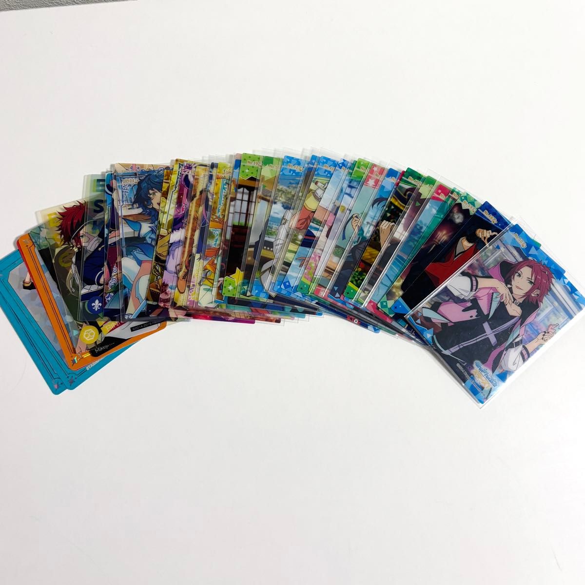 【匿名配送】あんさんぶるスターズ!カード類350枚↑まとめ売り【送料込み】 あんスタ カード まとめ売り|Yahoo!フリマ(旧PayPayフリマ)