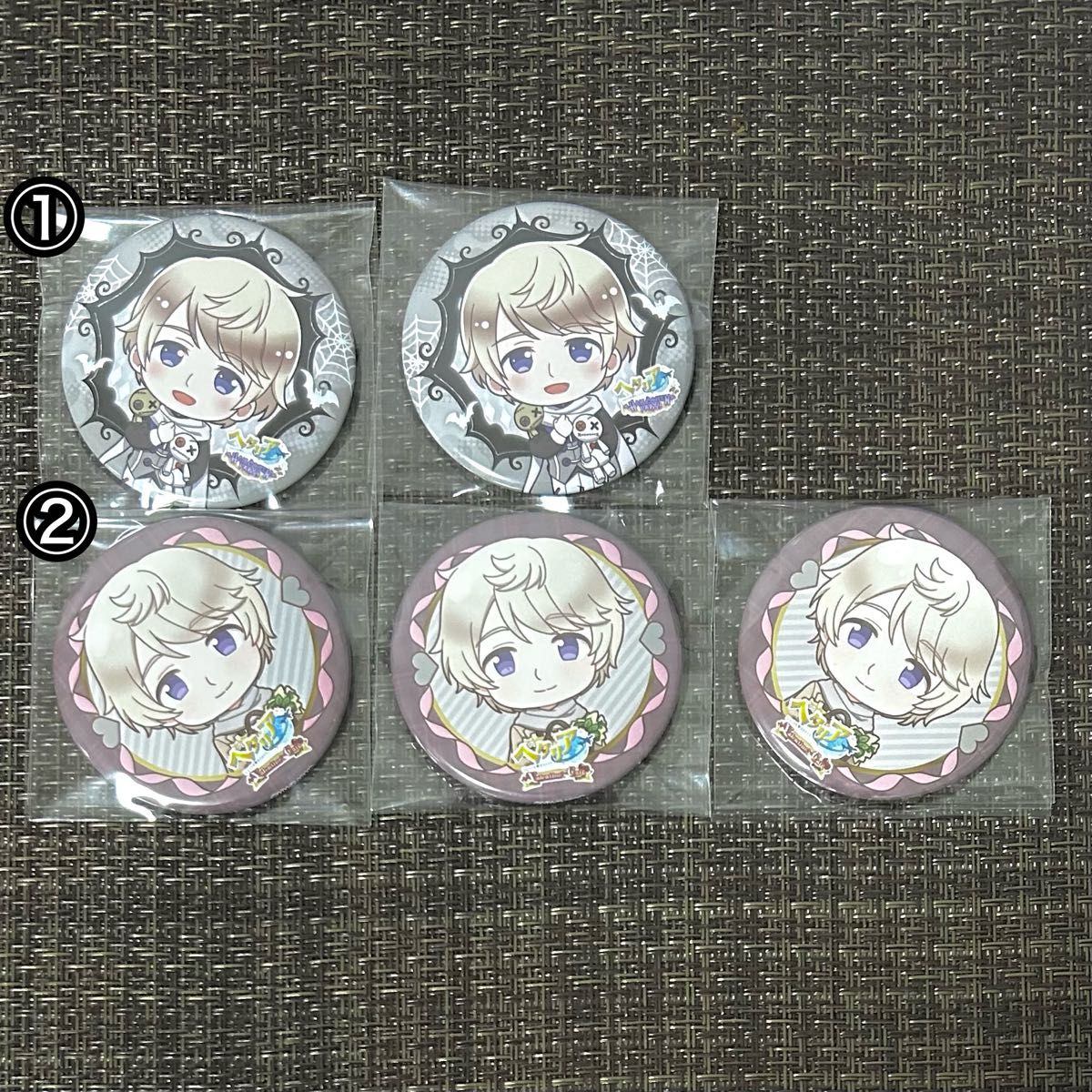 ヘタリア ロシア ホログラム缶バッジ puppy ver. 8つセット 缶バッジ 5点 ロシア(ヘタリア)|Yahoo!フリマ(旧PayPayフリマ)