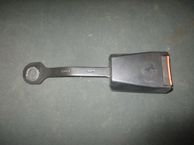 # Ferrari 360 seat belt buckle right used 65629100 seat belt catch F430 tea rest 550 575 seat belt safety belt 