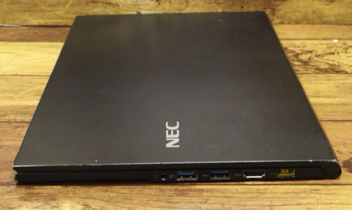 NEC 13型 特価品 超軽量 超薄型 i5 SSD NEC 13型 特価品 超軽量 超薄型 i5 SSD ノートパソコン PC