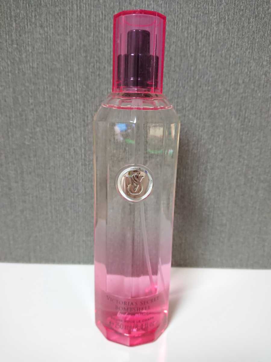 ヴィクトリアシークレット ボディミスト ボムシェル Victoria's Secret BOMBSHELL 250ml 香水_画像1