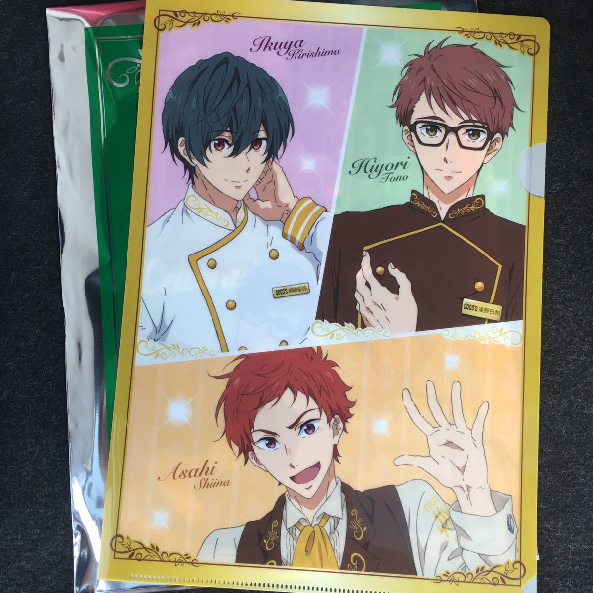 即決　Free! × ココス　第2弾　クリアファイル　COCO'S シークレット　桐島郁也　遠野日和　椎名旭　非売品　未使用　送料￥198～_画像1