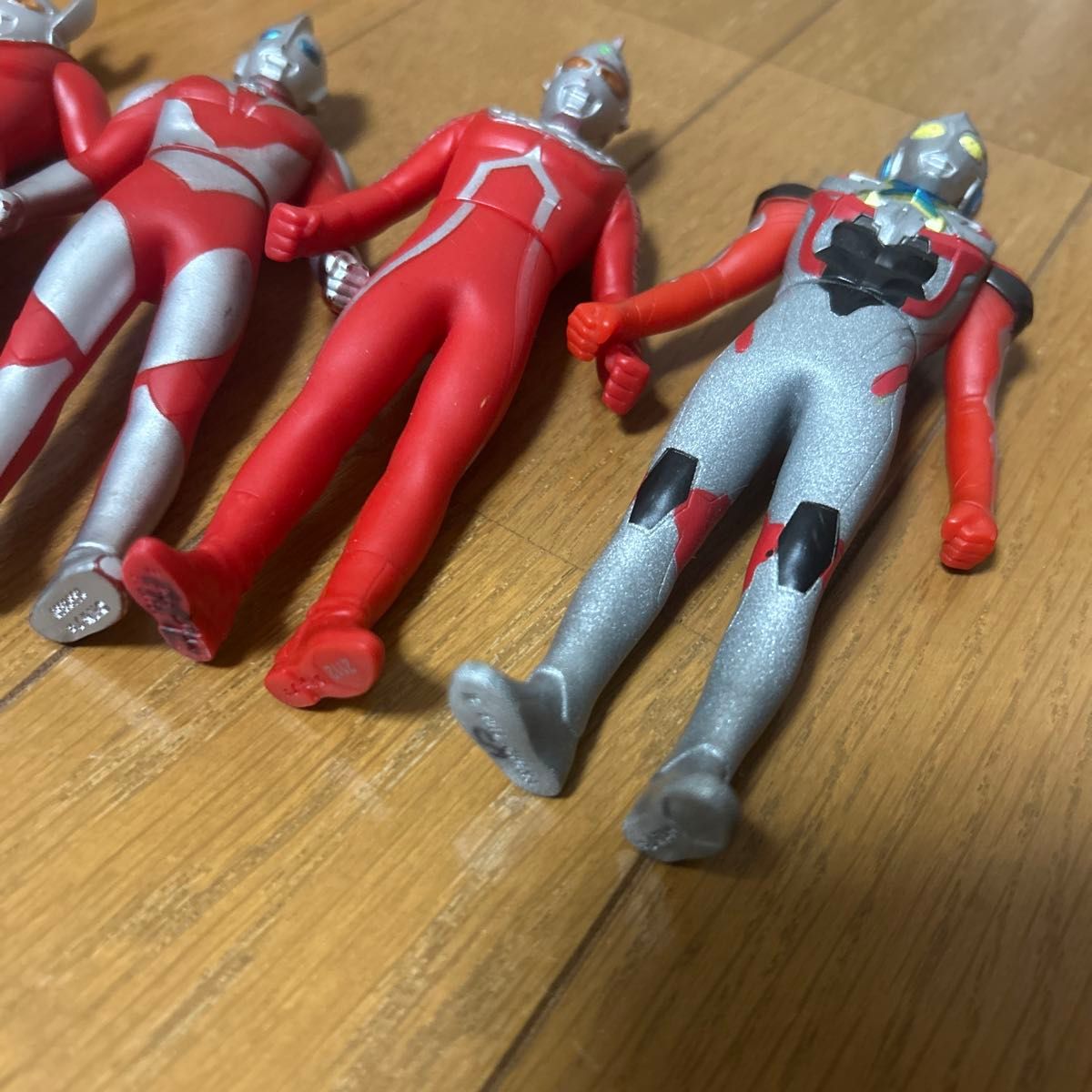 ウルトラマン ソフビ 123体まとめ売り ウルトラマンソフビ 13㎝〜14㎝ 7体 まとめ売り|Yahoo!フリマ