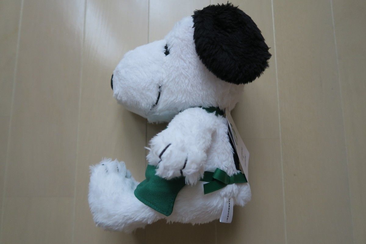 スターバックス グリーンエプロン SNOOPY ピーナッツコラボ <未使用品> 新品】スタバ×スヌーピー ぬいぐるみ大 スターバックス グリーン