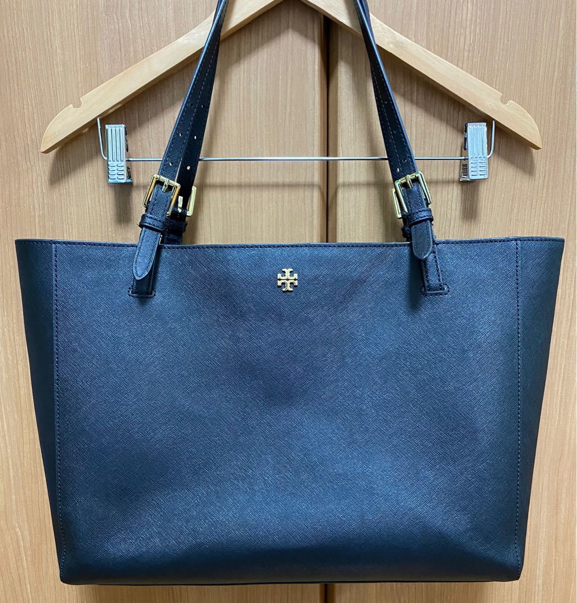 TORY BURCH トリーバーチ トートバッグ 黒 ブラックレザー就活ビジネス