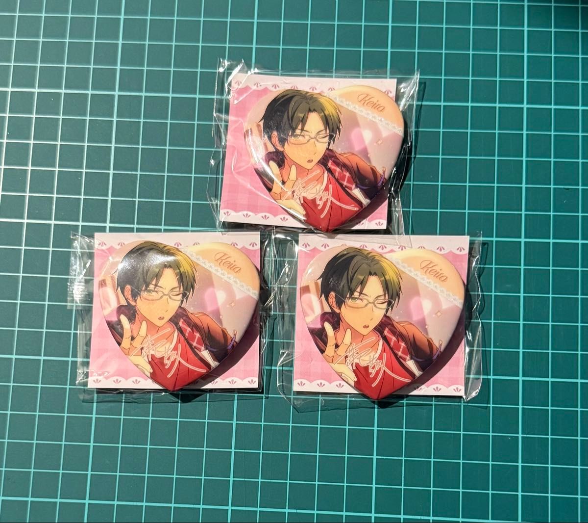 あんスタ 紅月 蓮巳敬人 ハート缶バッジ 中国 丑参り あんスタ 中国 限定 バレンタインデーハート缶バッジ 開花前 蓮