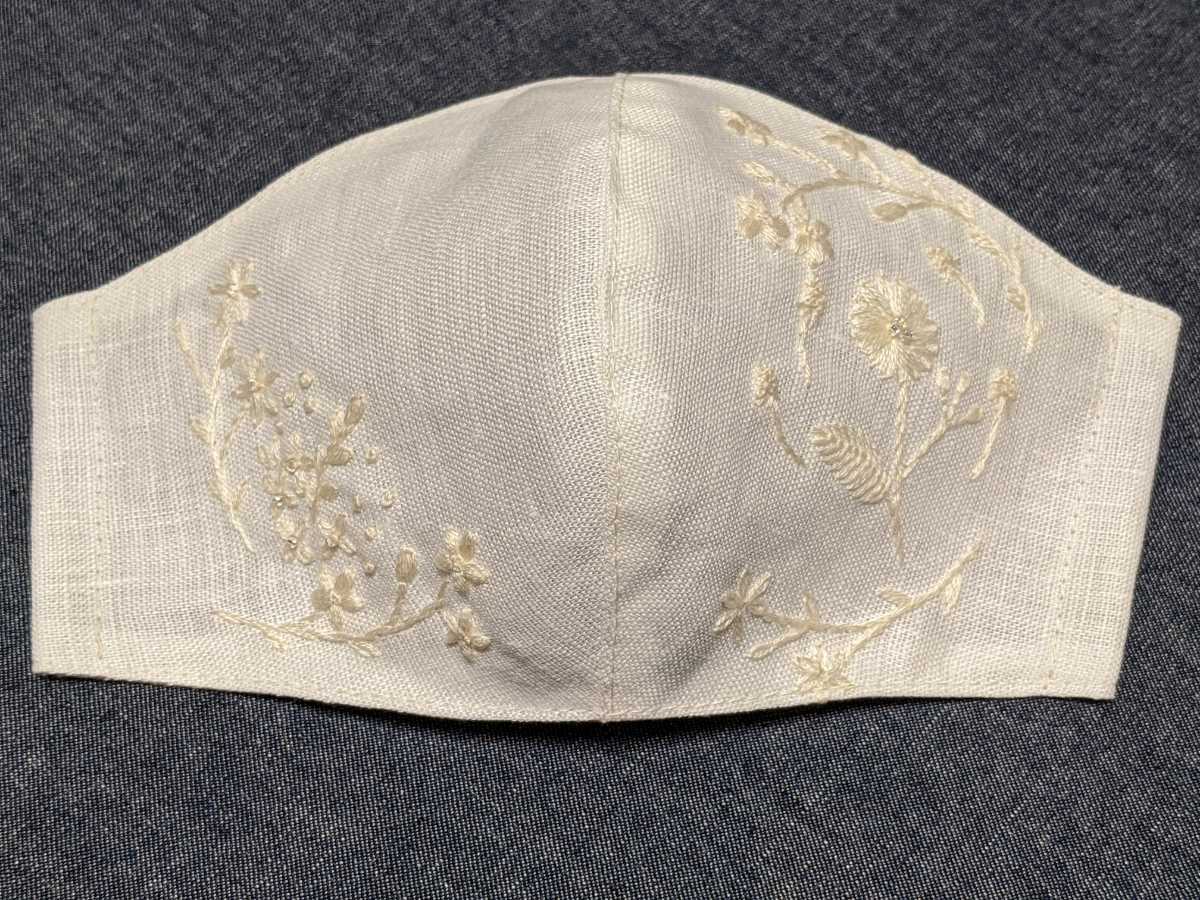 夏仕様 手刺繍 ホワイトリネン ガラスビーズ 涼感キシリトール加工ガーゼ マスクカバー インナーマスク 上品 エレガント