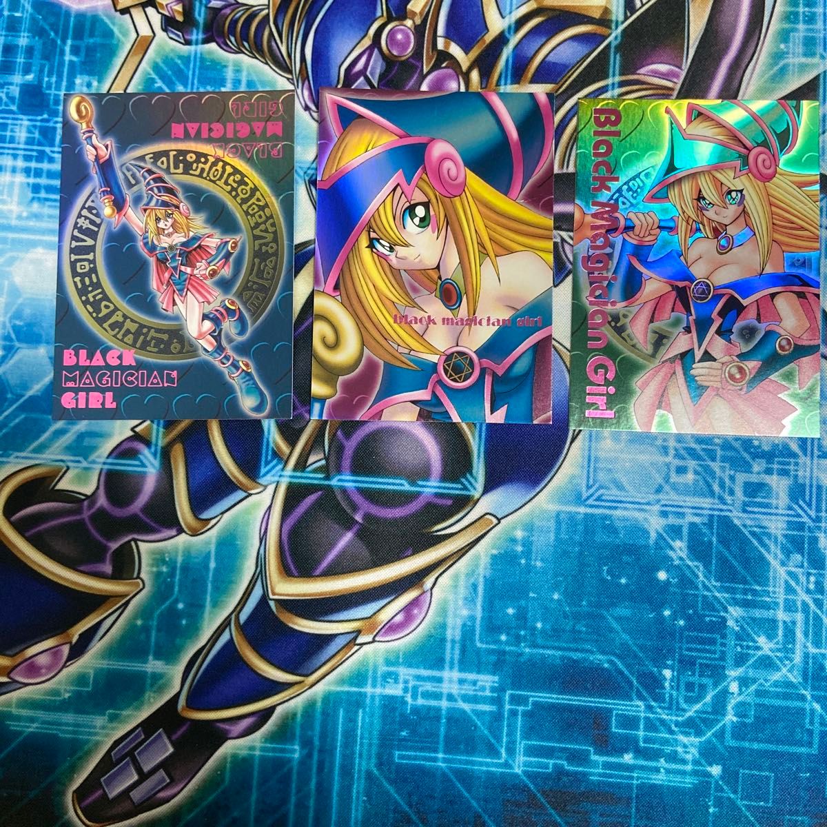 遊戯王 ブラックマジシャンガール DDM 3枚セット 遊戯王 DDM 通常版 ブラックマジシャンガール ウルトラレア 3枚
