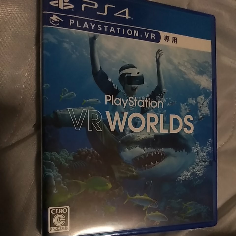 PlayStation VR　 WORLDS 　PS4ソフト