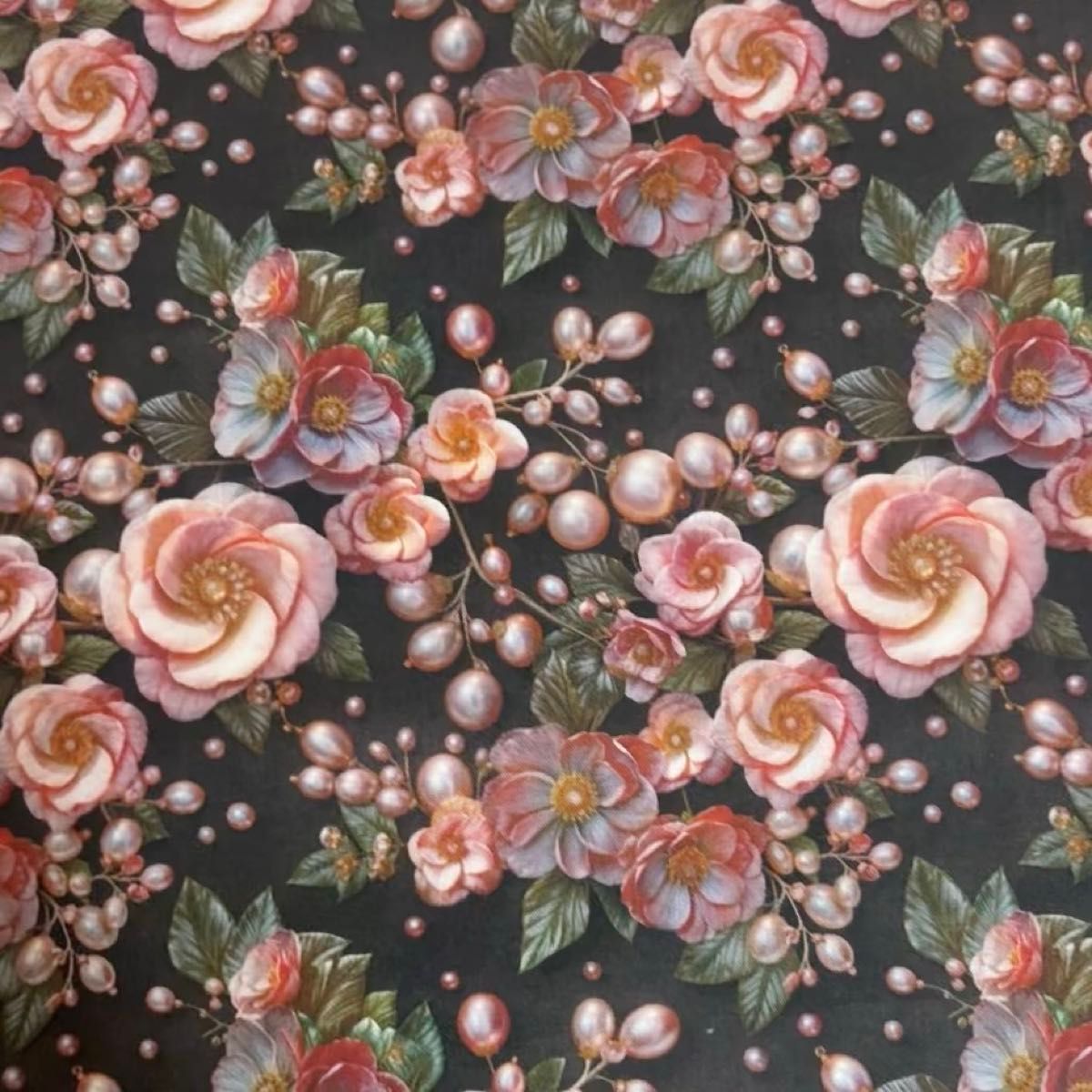 長さ100cm*110cm(幅) 新柄3D立体感黒色ピンクパール薔薇花柄柄コットンプリント生地ハンドメイド用 シーチングハギレ生地