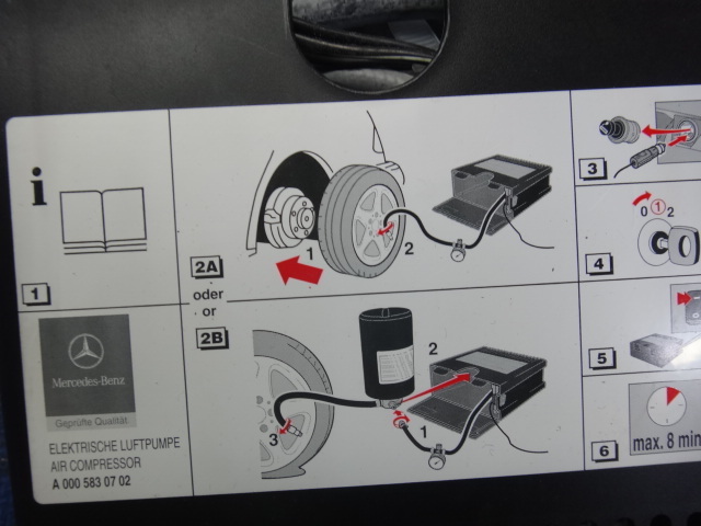  Mercedes Benz SLK R170 etc. original tire air compressor 0005830702 [6049]