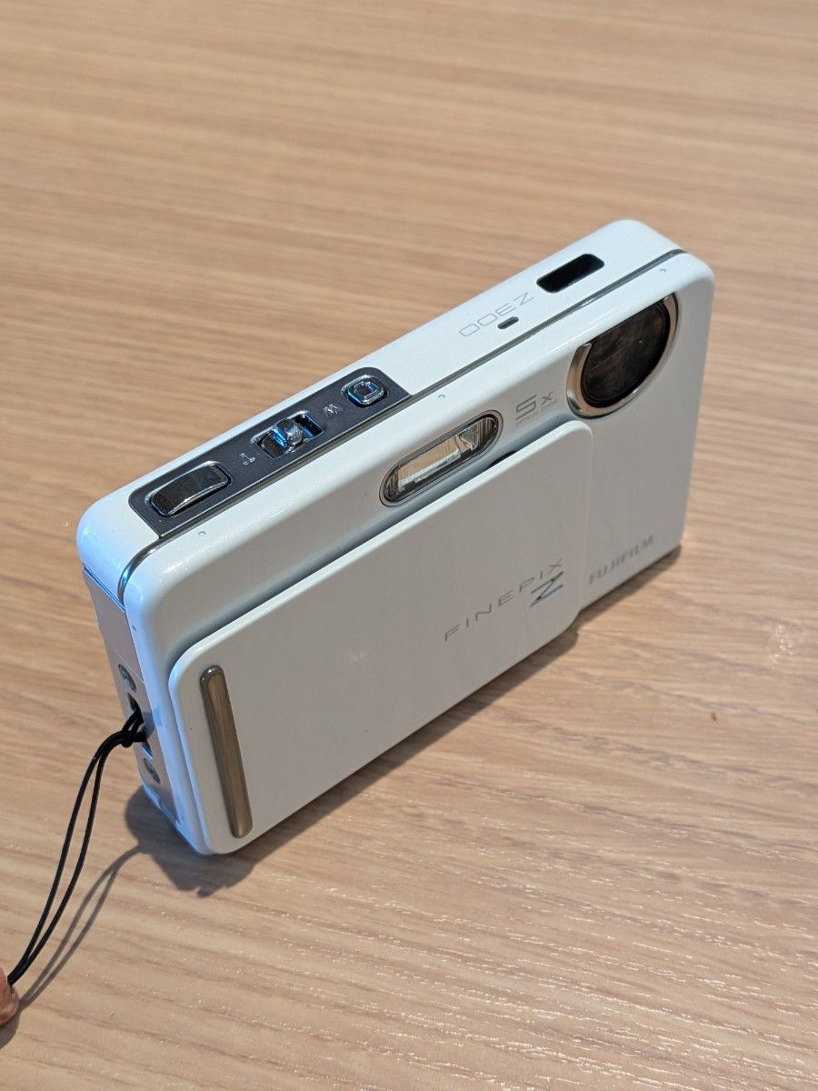FUJIFILM FINEPIX Z300 動作確認済み 美品・動作確認済】FUJIFILM FinePix Z300 デジカメ 富士