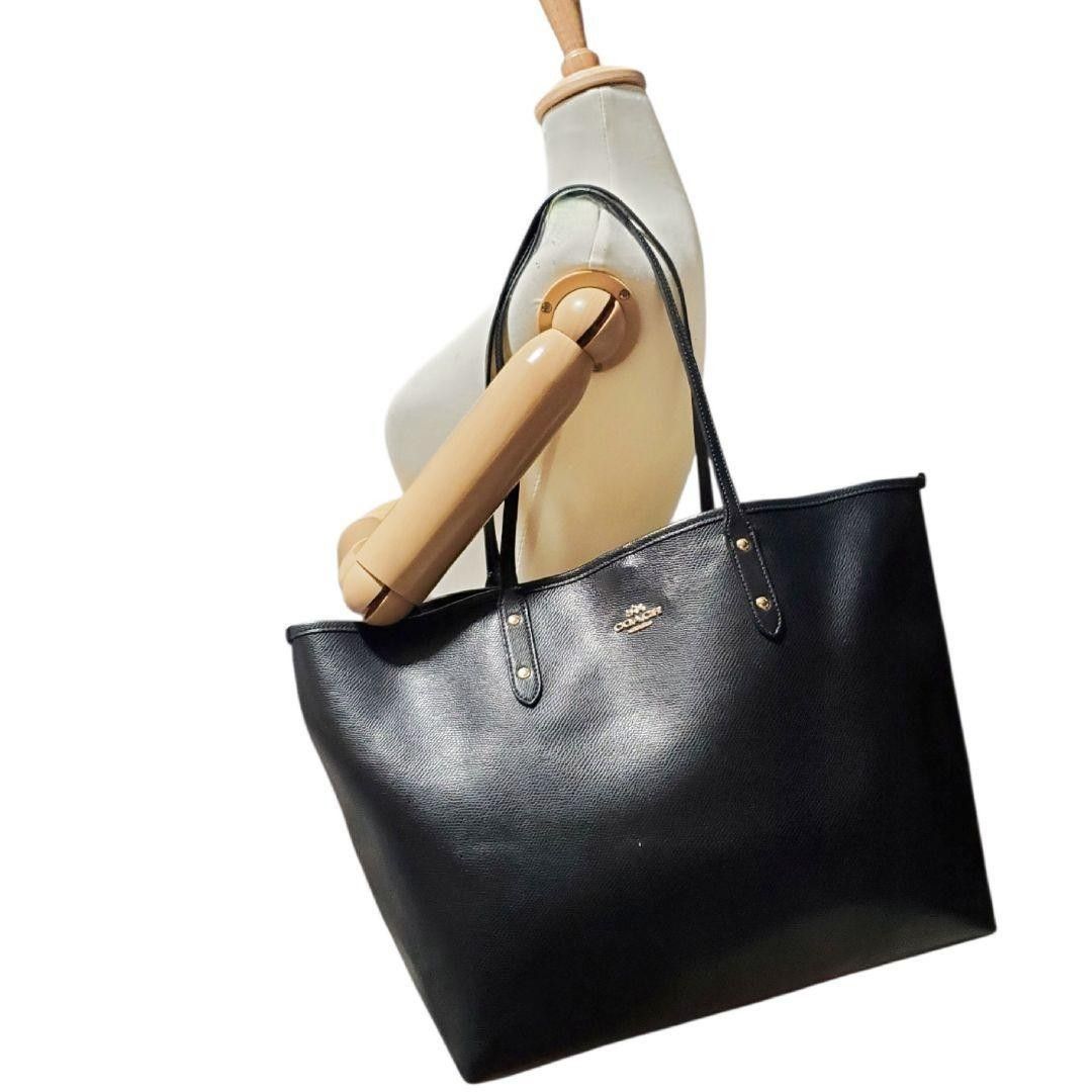 ✨激レア✨COACH トートバッグ 肩掛け A4可 大容量 オールレザー COACH トートバッグ A4可 大容量 クロスグレインレザー 肩掛け