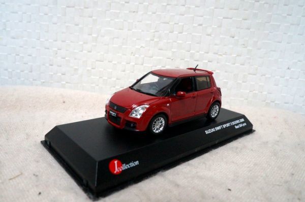 京商 Jコレクション スズキ スイフトスポーツ ５DOORS 2006 1/43 ミニカー 赤_画像1