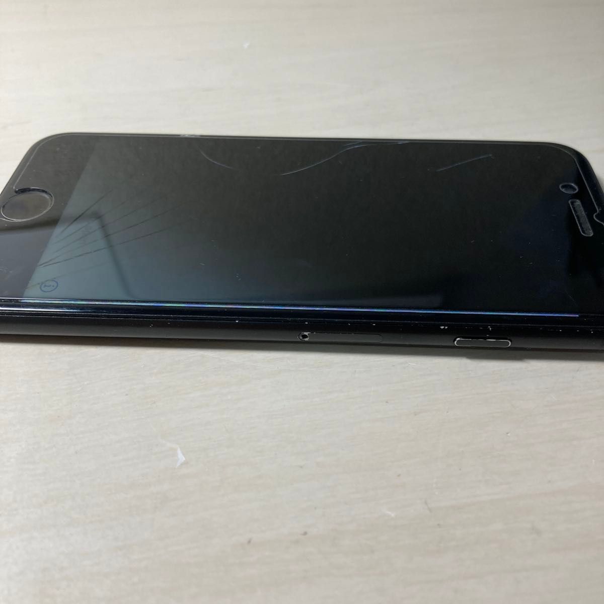 中古 iPhone 7 ブラック 128GB 本体のみ 傷多少あり 20280 iPhone7 128GB ブラック SIMフリー ジャンク品 完全部品