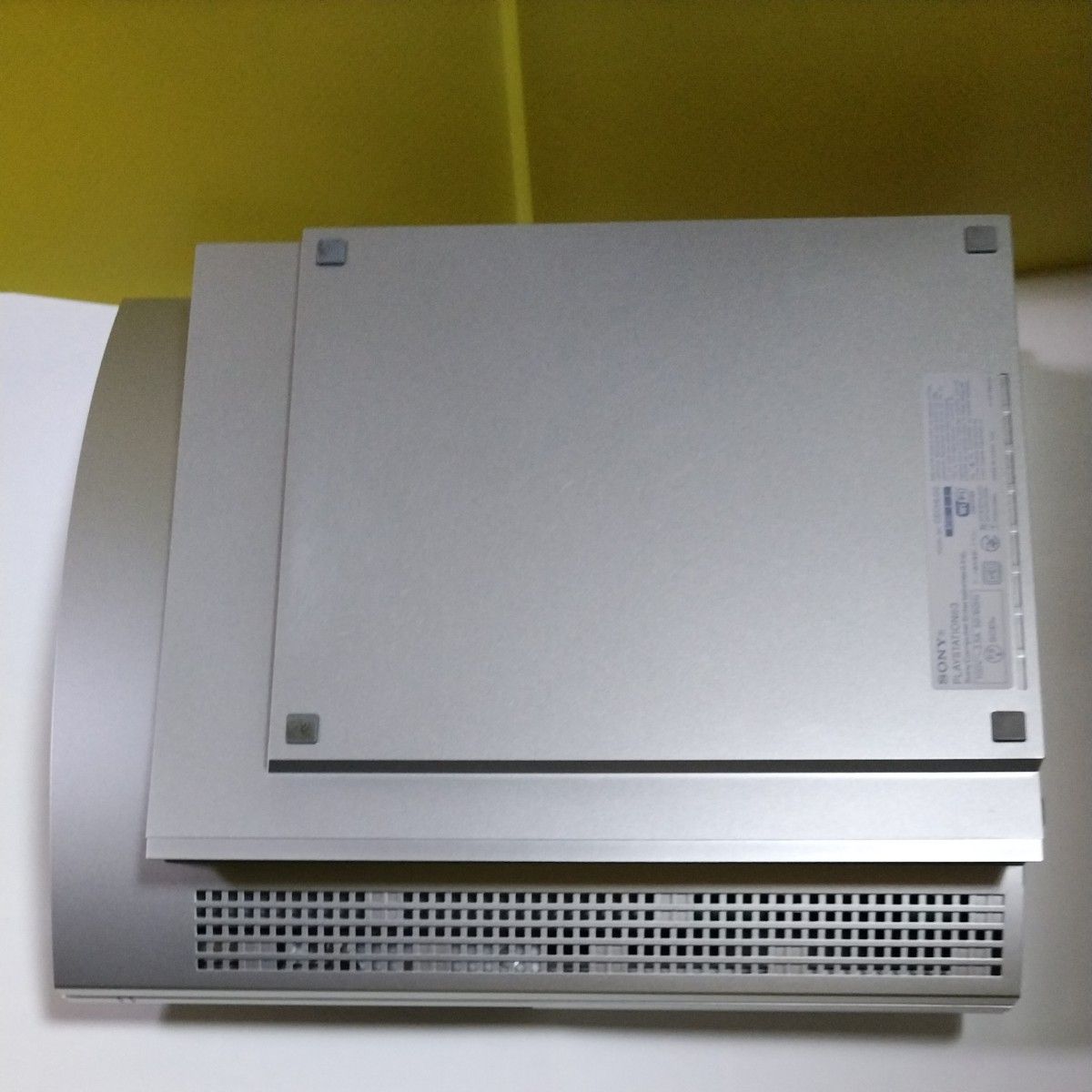 プレイステーション3 CECHL00-SS サテンシルバー 80GB SONY PlayStation3 CECHL00(80GB)サテンシルバー|Yahoo