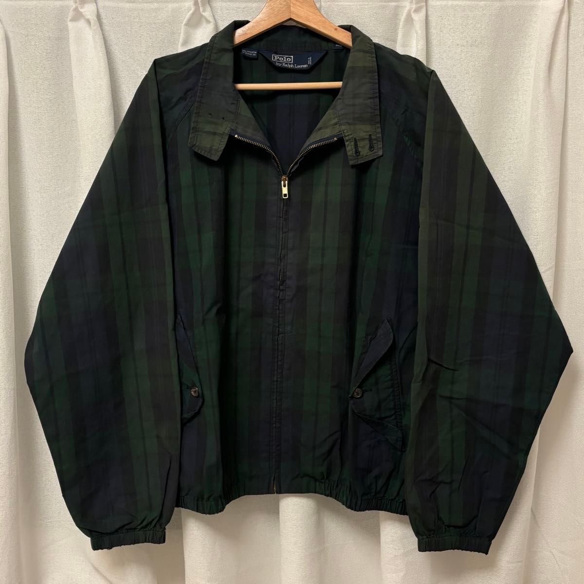 90's ポロバイラルフローレン 刺繍 ブラック スイングトップ XXLサイズ. 90's Polo by Ralph Laurenブラックウォッチスイングトップ