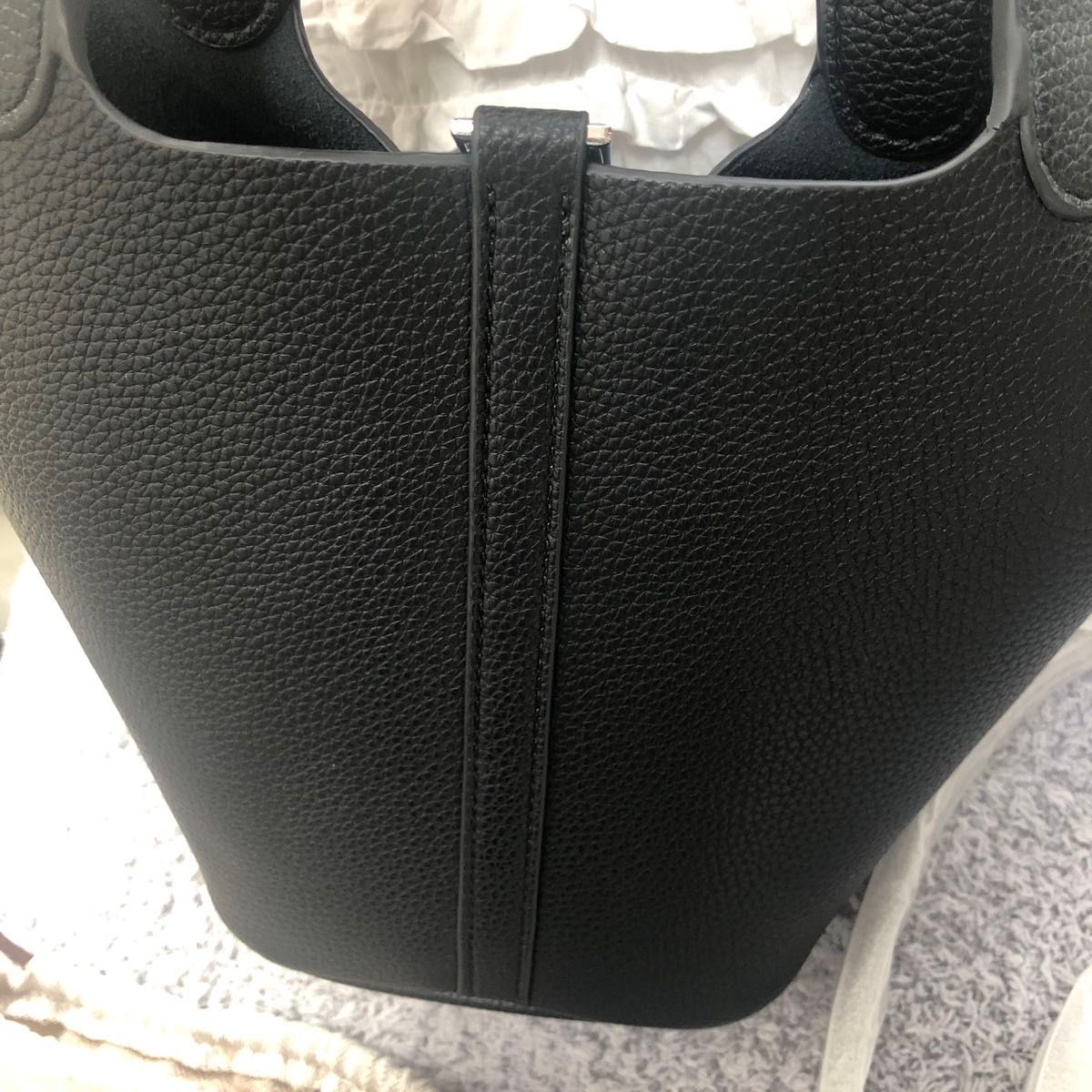 専用☆牛本革 ハンドバッグ シルバー金具 Sサイズ ブラック 本革 ブラック シルバー金具 キューブバッグ Sサイズ|Yahoo