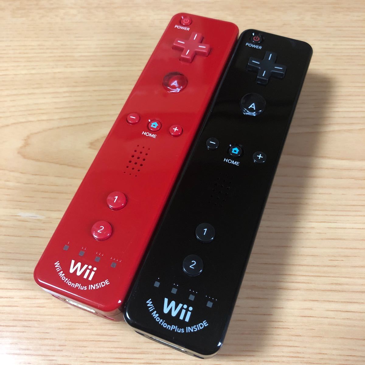 WII リモコンプラス 黒・赤 - その他