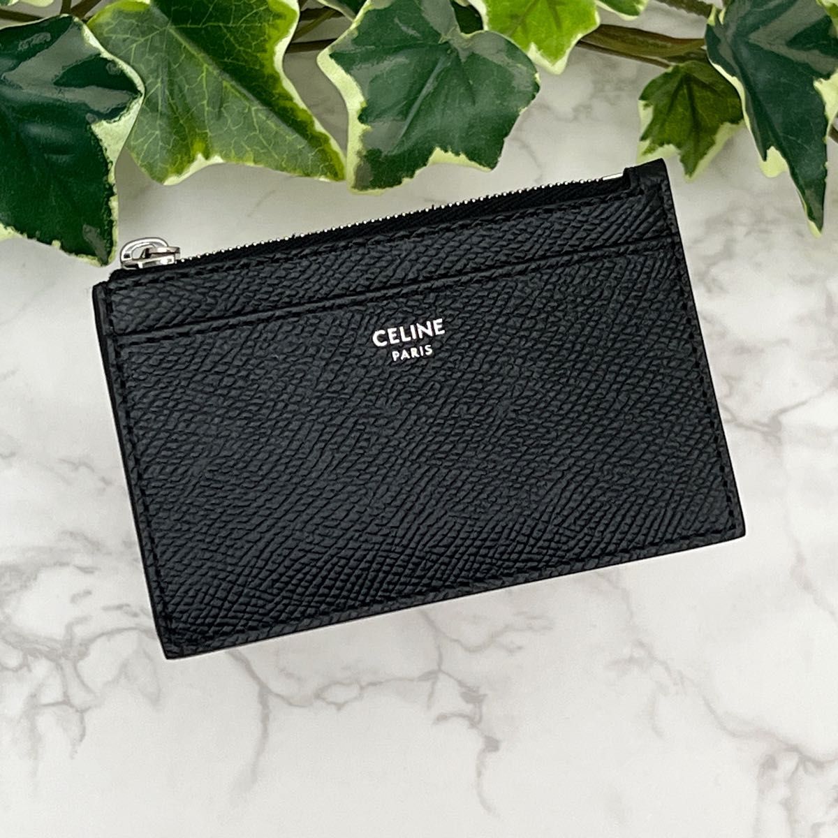 【国内即発】CELINE 大人気 ジップド コイン/カード ホルダー セリーヌ ジップ付きカードホルダー コインケース 現行品