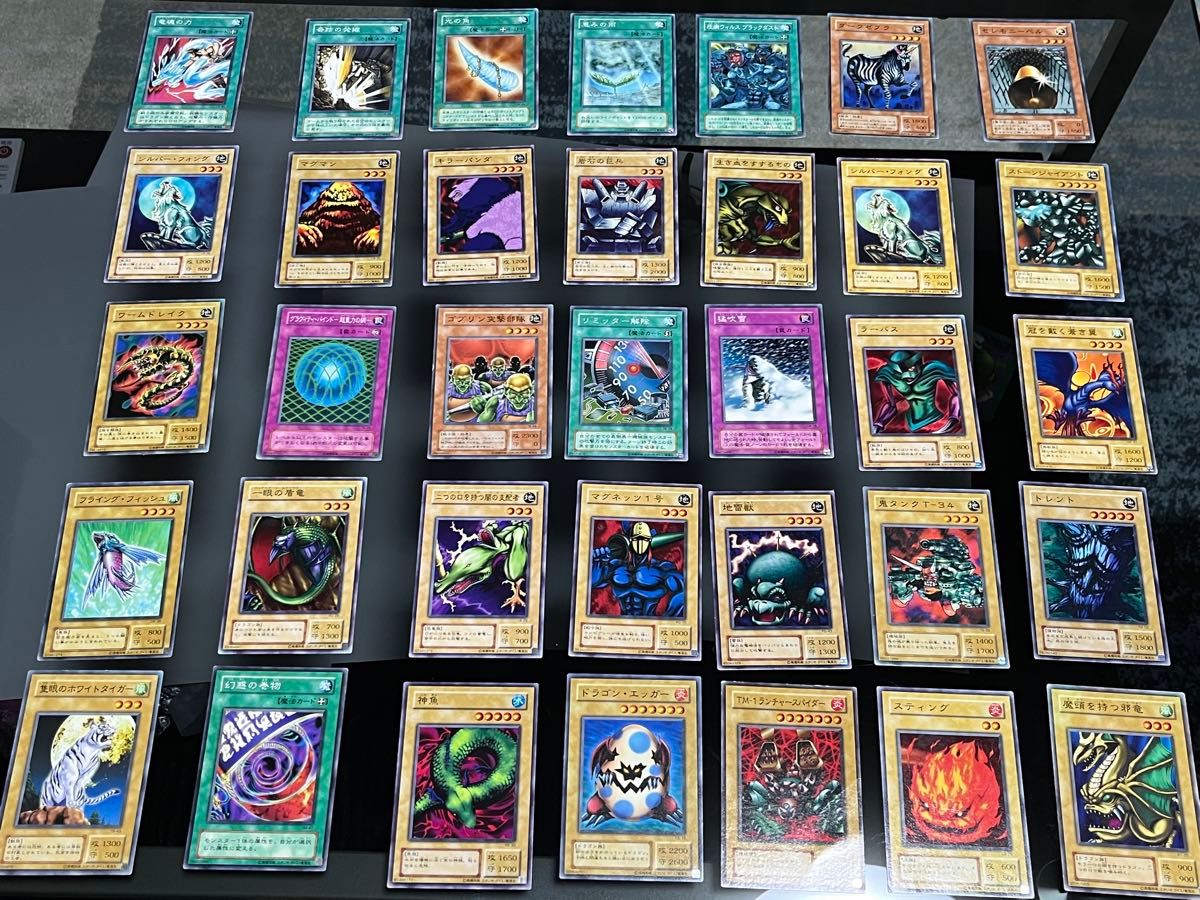 【遊戯王カード】 遊戯王 初期 2期 まとめ売り 約570枚 遊戯王 初期 2期 ノーマルカード まとめ売り|Yahoo!フリマ(旧