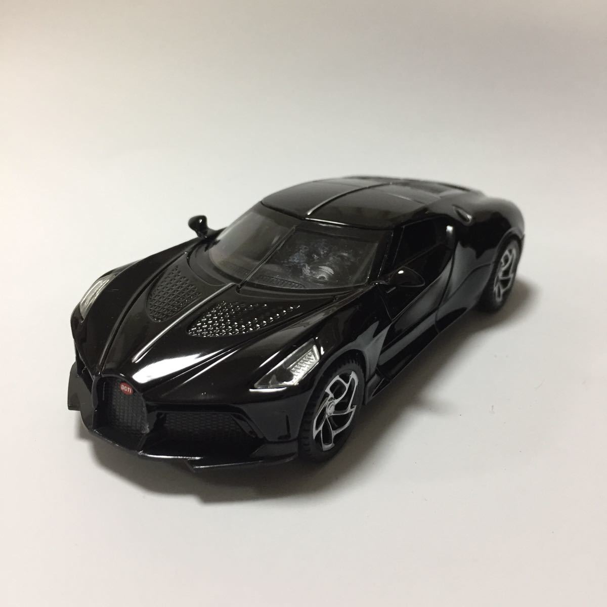 Paypayフリマ Bugatti ブガッティ ラ ヴォワチュール ノワール 1 32 ミニカー Paypayフリマ Bugatti ブガッティ ラ ヴォワチュール ノワール 1 32 ミニカー