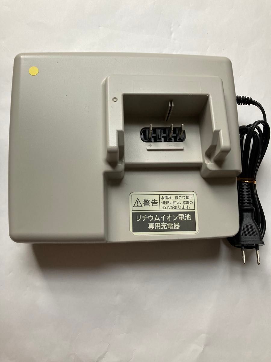 Panasonic電動自転車バッテリー 2個セットand専用充電器 5点灯 パナソニック Panasonic 電動自転車 バッテリー充電器 NKJ062④
