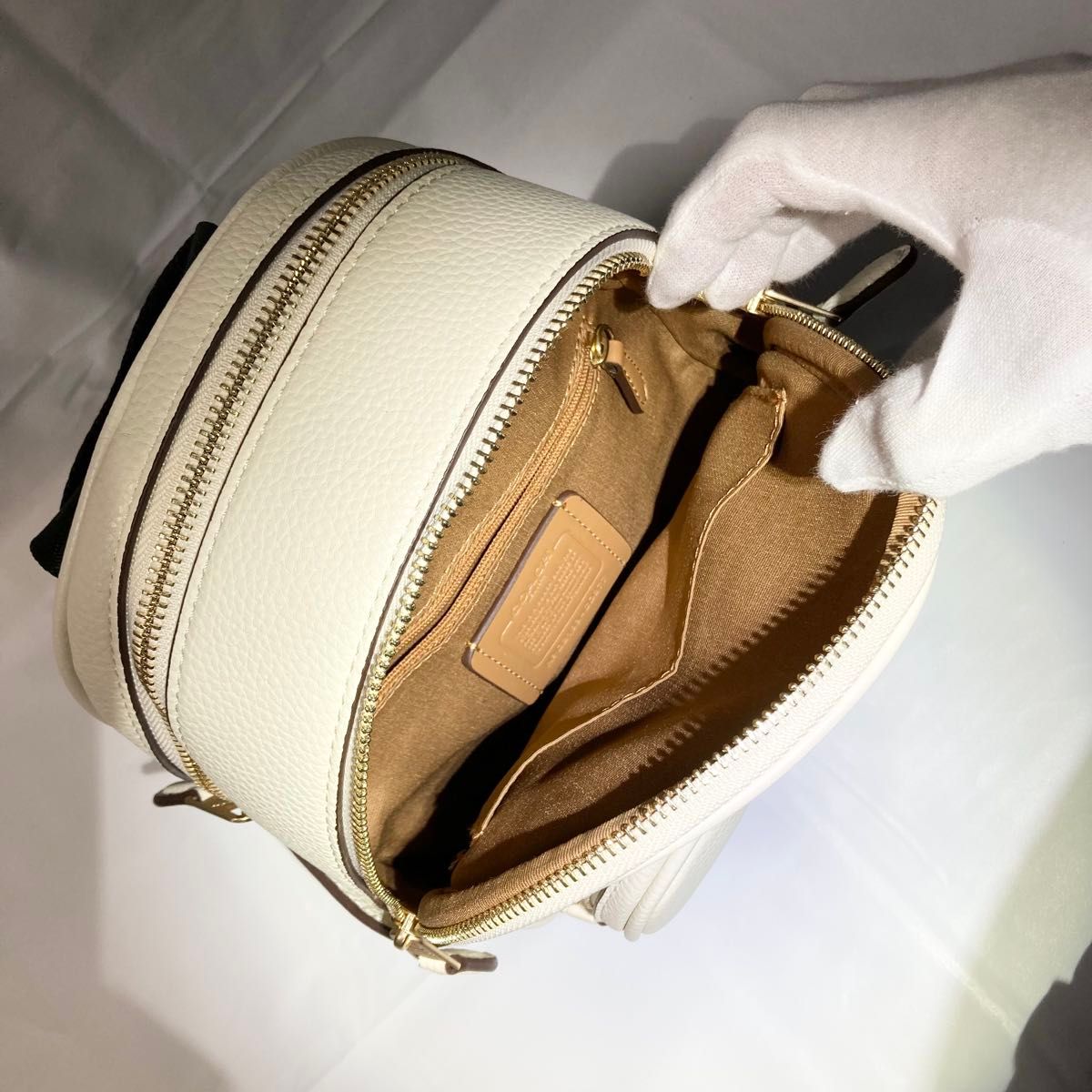 ★新品未使用★ COACH ミニコートバックパック・ダンシング キトゥンホワイト COACH ミニ コート バックパック・ダンシング キトゥン|Yahoo