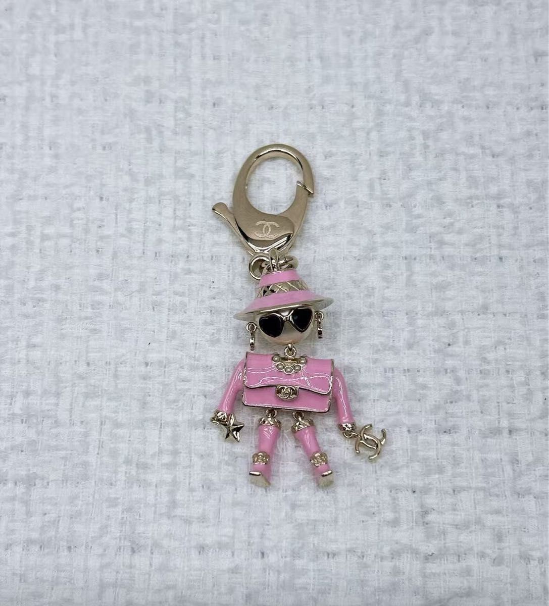 【お花がかわいい♡】CHANEL キーリング 25B 新品未使用 シャネル キーリング ハート 人形 25B 最新作 超希少