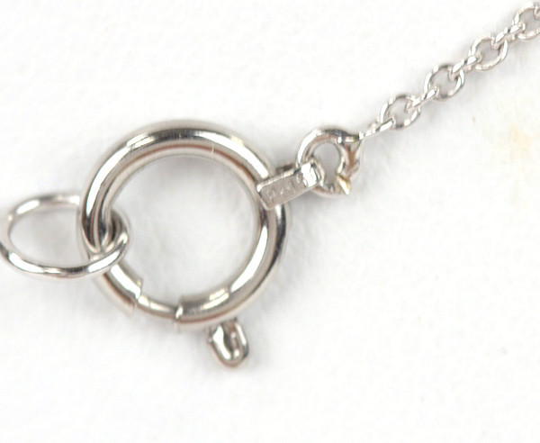 K18WG 蝶モチーフ ダイヤモンドネックレス 0.16ct 40.5cm 18金