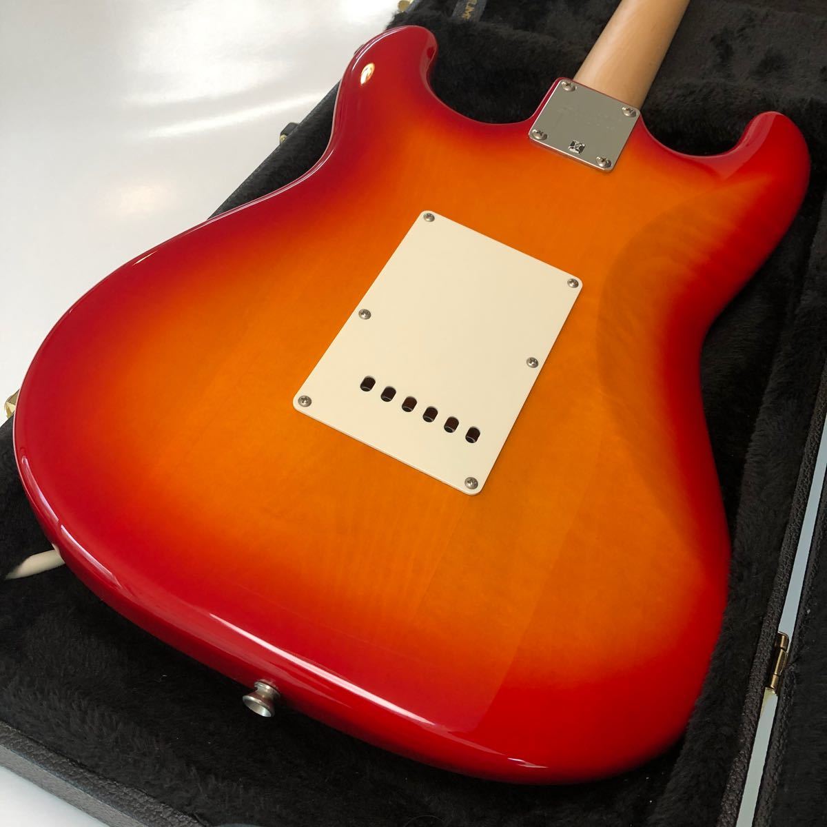 美品/2ハムモデル】Squier by Fender ストラトキャスター|Yahoo 美品/2ハムモデル】Squier by Fender ストラトキャスター|Yahoo