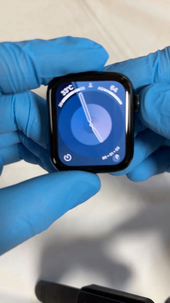 Apple Watch SE2 44mm GPSミッドナイト スポーツバンド M/L バッテリー最大容量93% 小傷 充電非純正