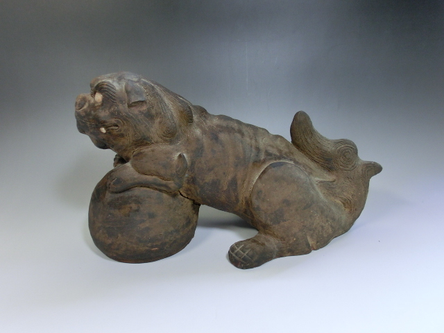置物■古い土物の玉乗り獅子(江戸期) 床飾 古備前 土人形 時代物 骨董 希少■ Bibian 比比昂- 置物□古い土物の玉乗り獅子(江戸期) 床飾古備前