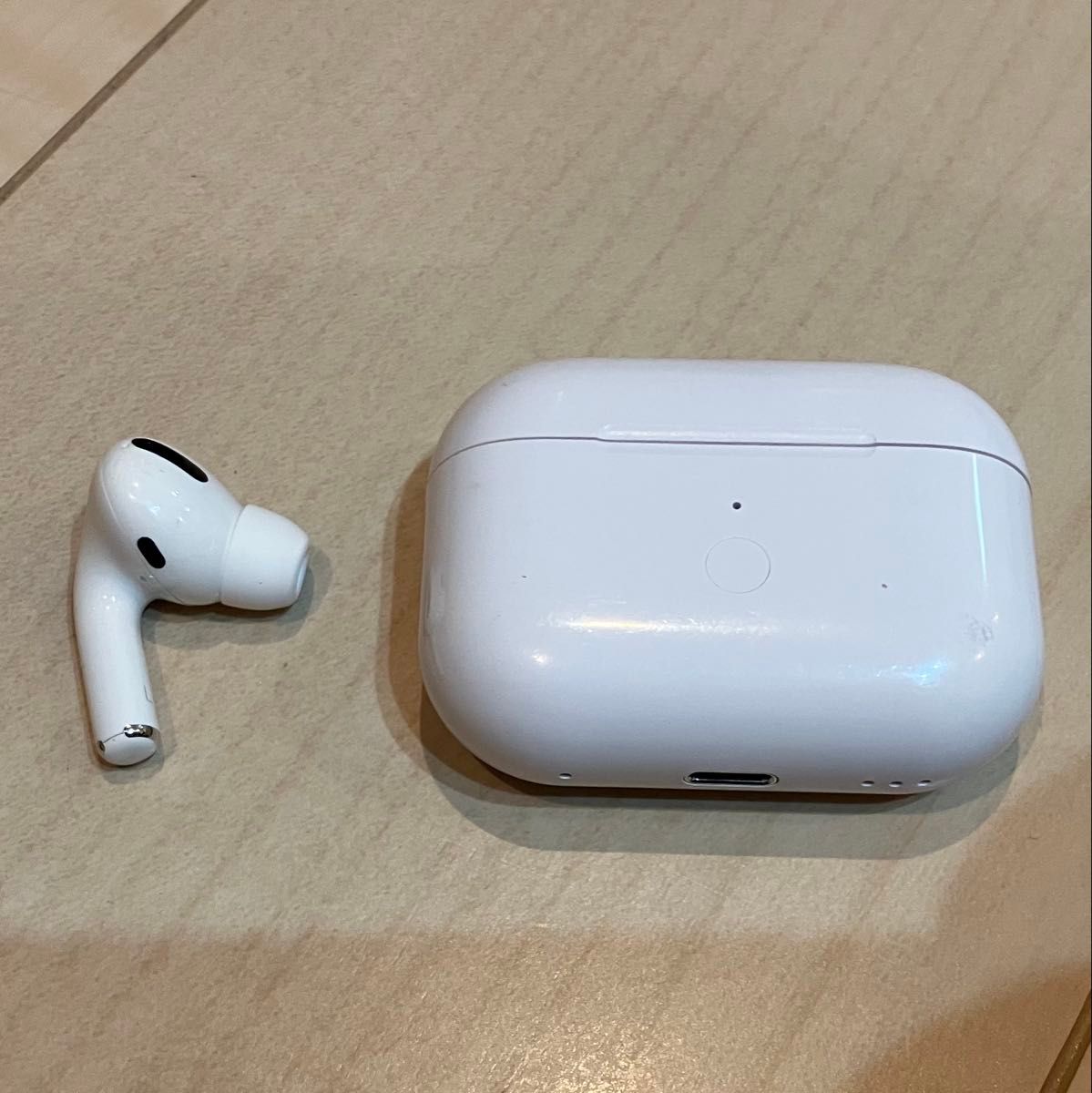 AirPods pro 第一世代 左耳とケース AirPods Pro 第一世代 左耳と充電ケース(社外品)|Yahoo