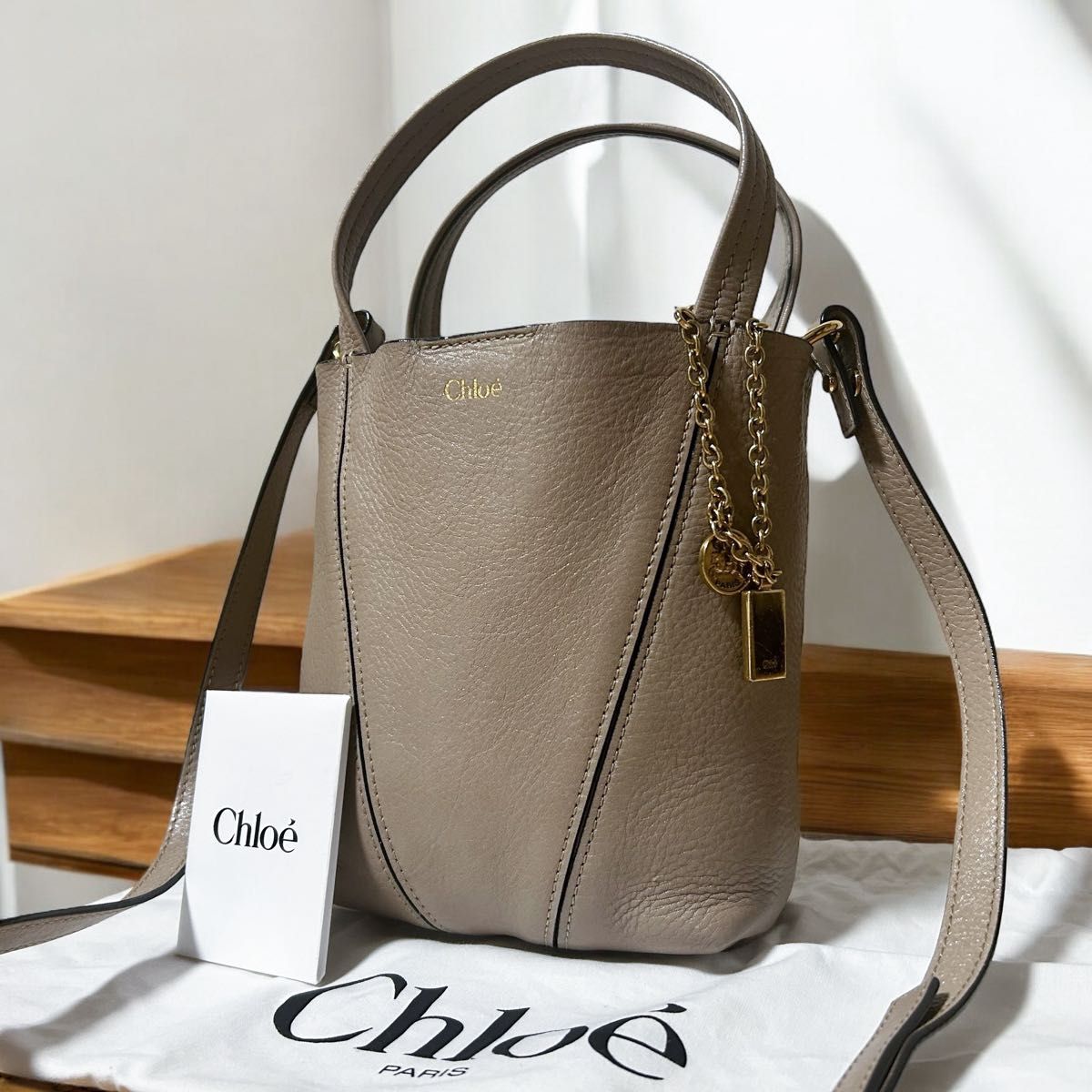 VIPSALE【Chloe】レザースピンショルダーバッグ 美品 クロエ Chloe スピン SPIN スモール ハンドバッグ