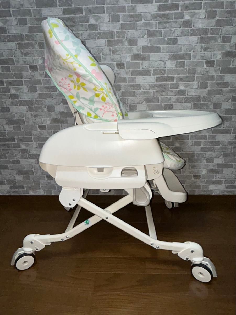 【美品】Combi アカチャンホンポ限定 コンビ ハイローチェア 美品】限定 コンビ Combi ハイローチェア アカチャンホンポ