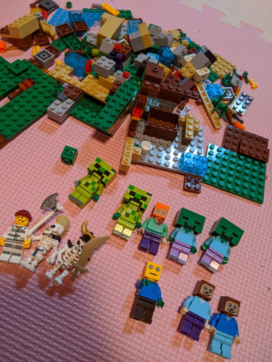 Paypayフリマ レゴマイクラクリーパー像オマケいっぱい Paypayフリマ レゴマイクラクリーパー像オマケいっぱい