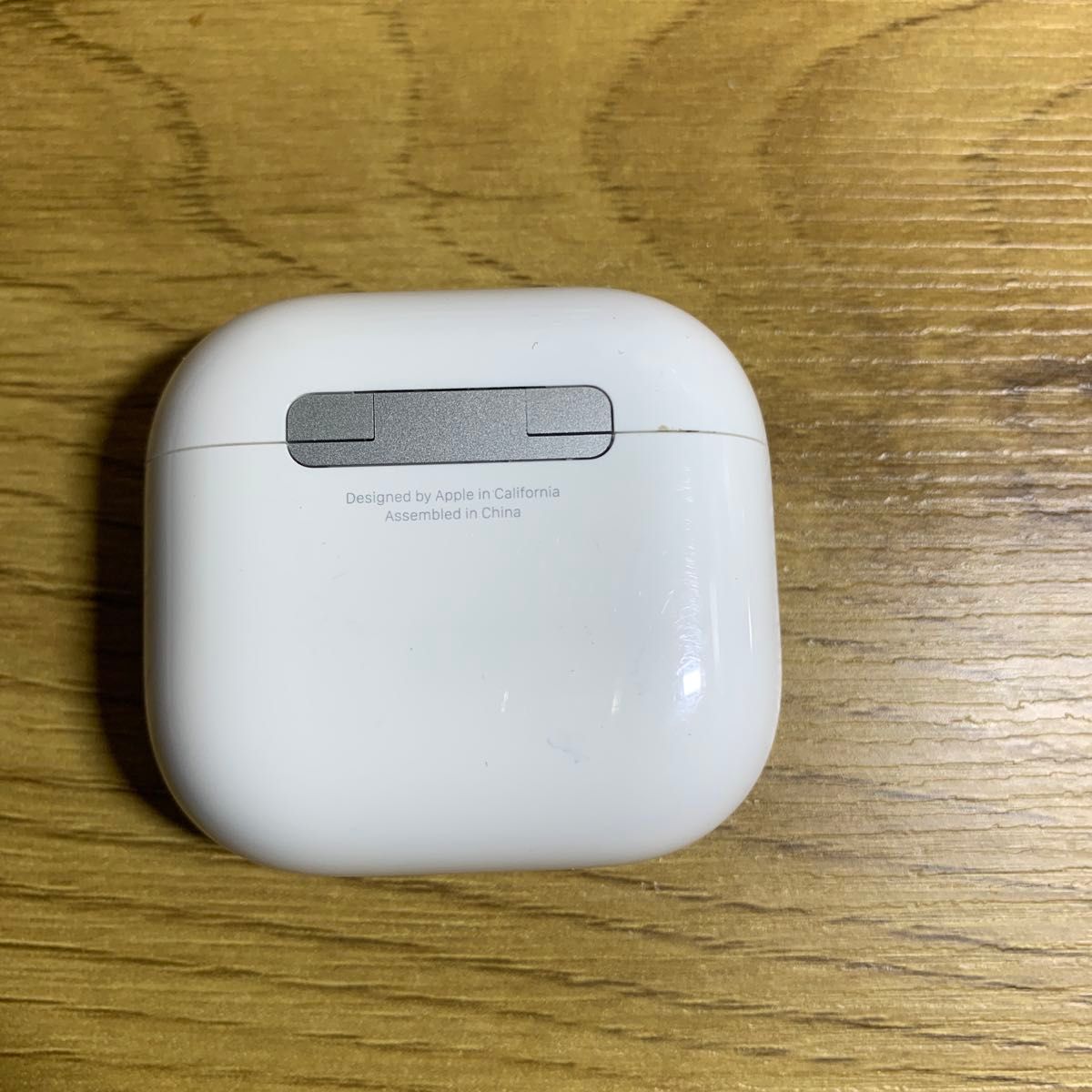 【最終値下げ】AirPods 第4世代 ANCモデル 充電ケース+外箱 Apple AirPods 第4世代 ANC 充電ケース ノイズキャンセリング