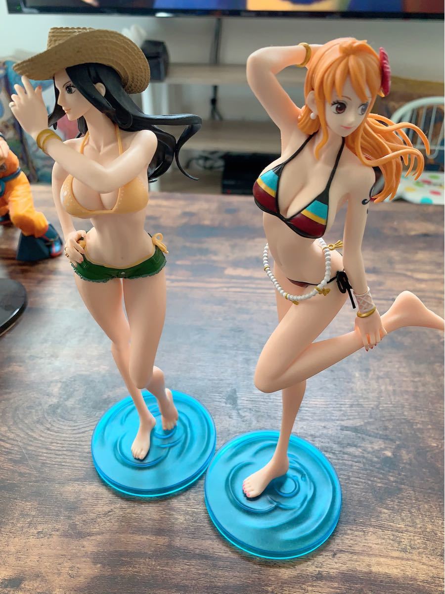ワンピース ナミ&ロビン 水着 フィギュア ワンピース ナミ&ロビン 水着 フィギュア
