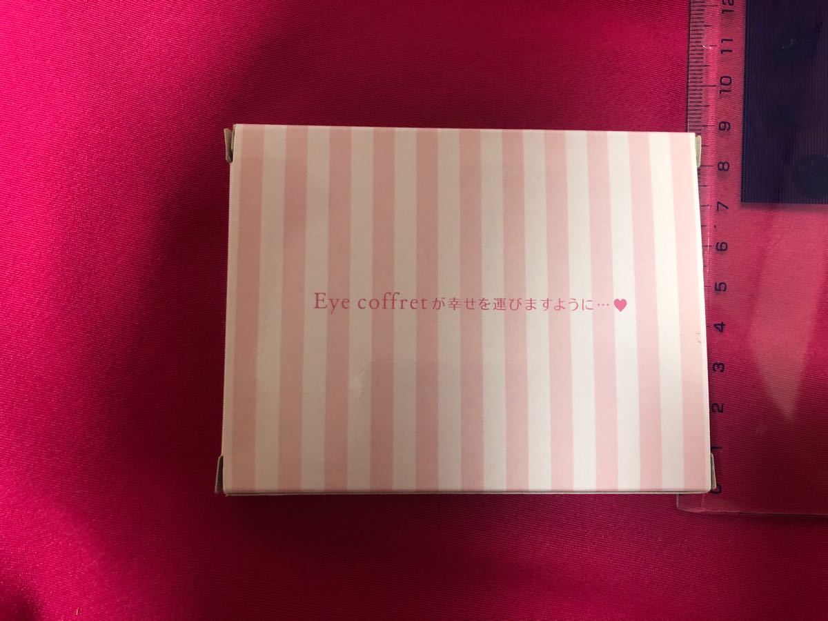 【新品未使用未開封】Eye  coffret パスケース 定期入れ 名刺入れ