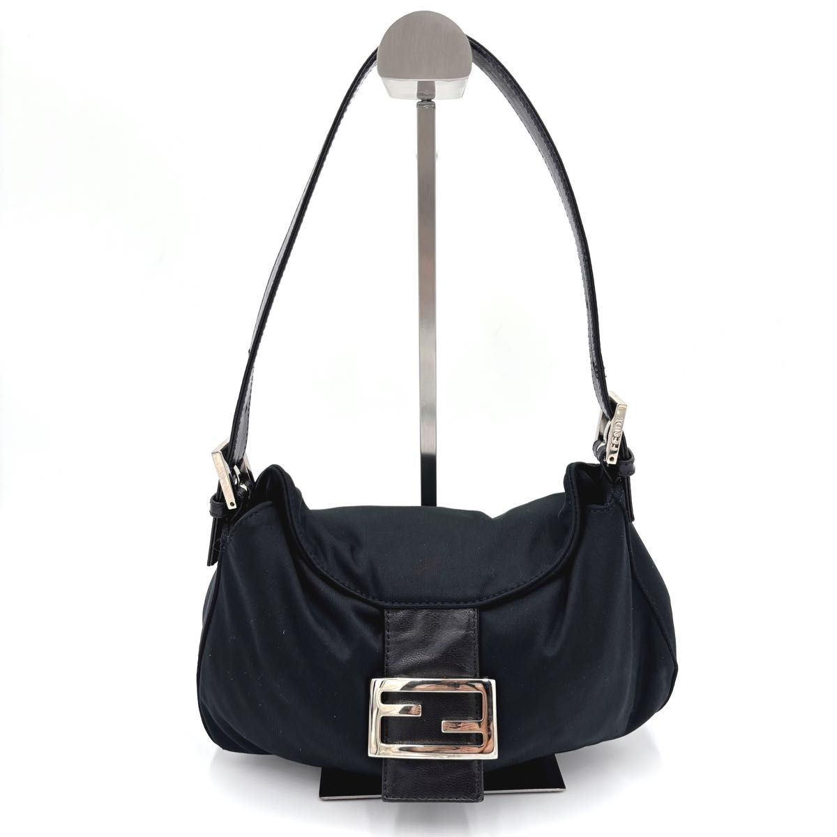 美品✨フェンディ マンマバケット ジャージ素材 レザー FFロゴ ワンショルダー FENDI フェンディ マンマバケット FFロゴ ワンショルダーバッグ