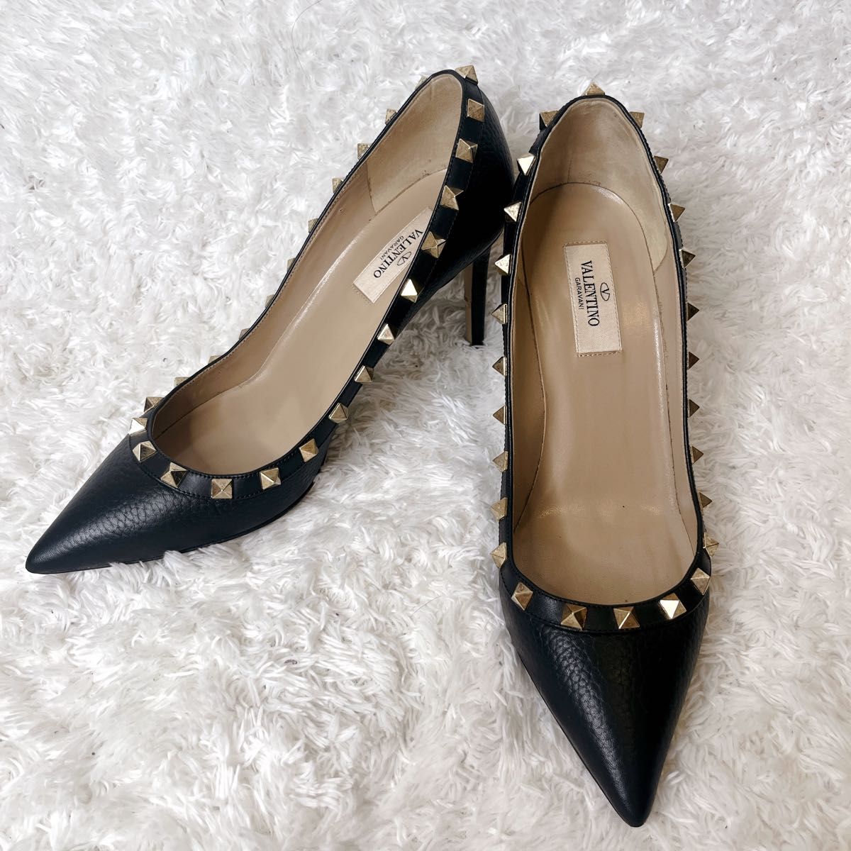 新品同様 Valentino ロックスタッズ アンクルハイヒール・パンプス 良品 VALENTINO GARRAVANI ロックスタッズ パンプス ポイン