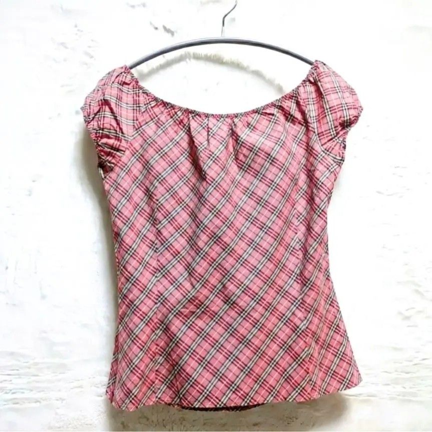 BURBERRY BLUE LABAL ノバチェック ノースリーブ カットソー 美品 BURBERRY BLUE LABEL レッド系ノバチェック ブラウス