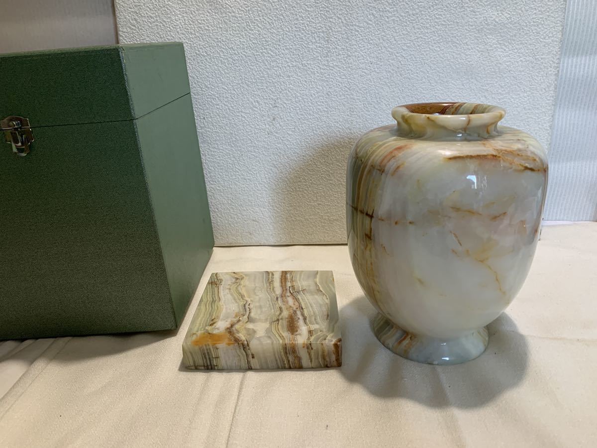 * marble onyx weight feeling. exist vase set *A-396