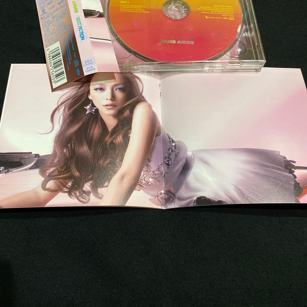 安室奈美恵 DVD, CDセット 初回盤 ステッカー付き 安室奈美恵 (CD+DVD 2枚組仕様)2セット〈初回デジパック仕様