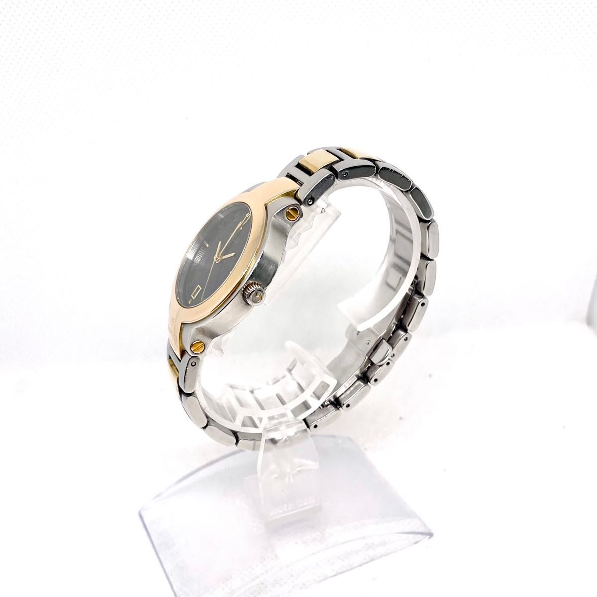 GUCCI時計 8900M 新品電池 稼働品 シルバー 稼働 GUCCI 8900M メンズ時計 外装超音波洗浄済 新品電池交換済