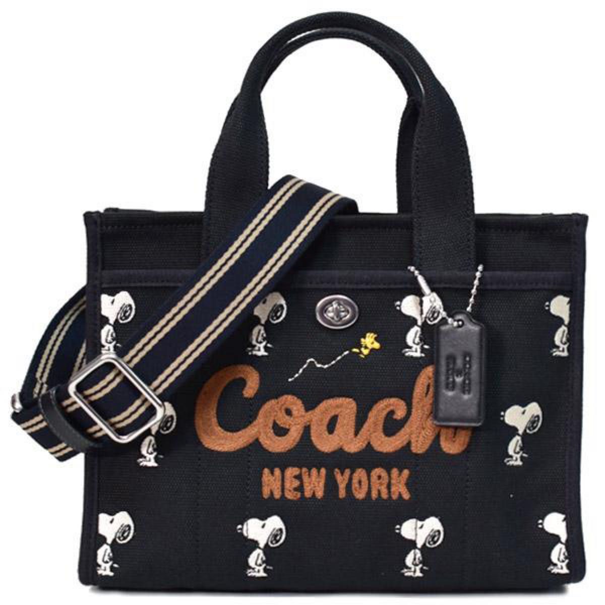 【COACH X PEANUTS】トート バッグ 26・スヌーピー プリント COACH X PEANUTS】カーゴ トート バッグ 26・スヌーピー