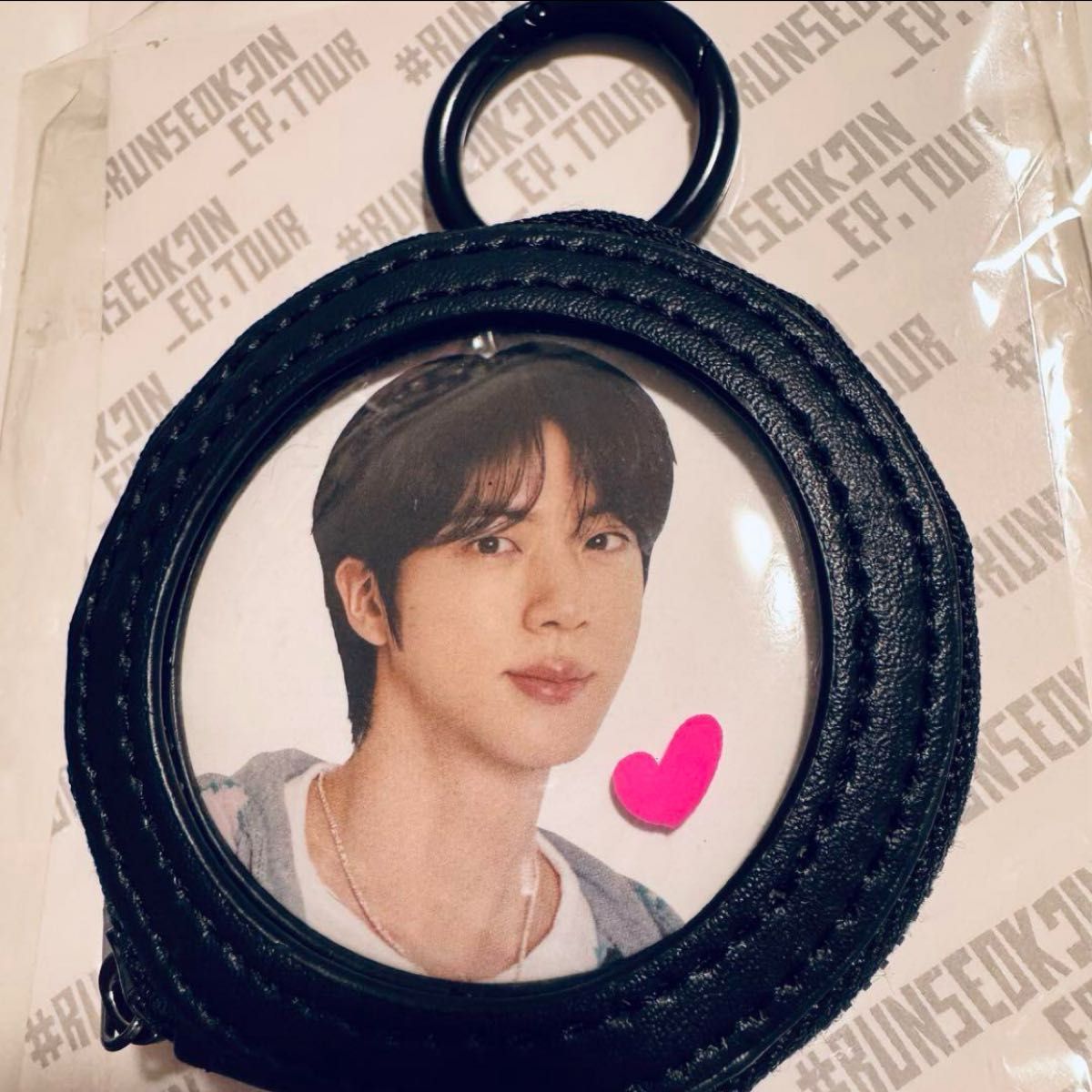RUNSEOKJIN in JAPAN 缶バッジホルダー ・ガチャ・トレカ RUNSEOKJIN in JAPAN 缶バッジホルダー ・ガチャバッジ・トレカ