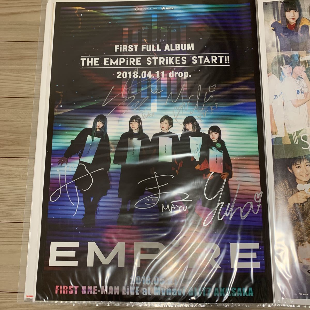 Yahoo!オークション - 【全員直筆サイン入り】EMPiRE ポスター B2