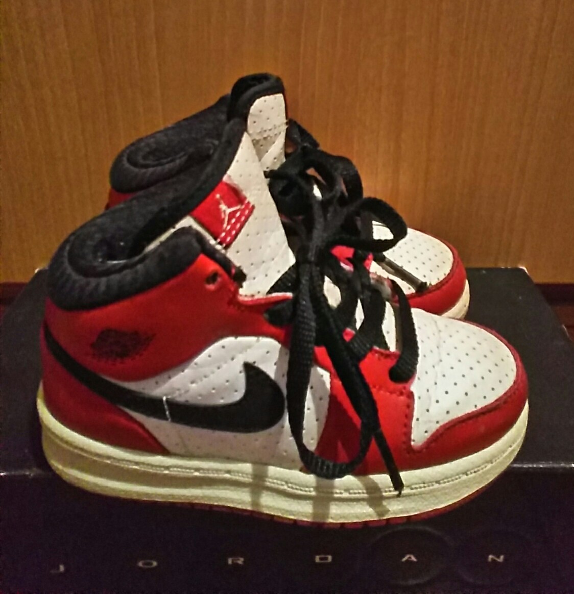 新作モデル ALPHA 箱付き幻☆日本未発売☆JORDAN 1 AJ1ナイキエア14